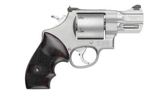 https3A2F2Fmedia.chattanoogashooting.com2Fimages2Fproduct2FSW1701352FSW170135.jpg S&W PC M629 Handgun .44 Mag 6rd Capacity 2.63" Barrel Stainless Finish