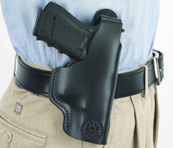 033bay1z0_inuse-2.jpg DESANTIS DUAL CARRY II HOLSTER - IWB/OWB RH LTHR XDS 9/45 BLK